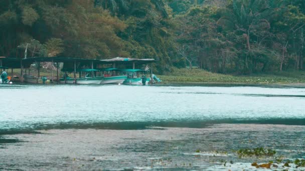 Lodě Gamboa Lake Panama — Stock video