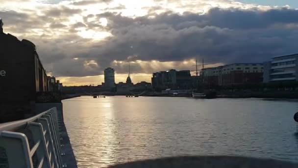Hyper Lapse Dublin City Samuel Beckett Bridge Hart City Sun — Stock video