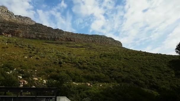 Panela Montanha Mesa Estação Teleférico Cidade Cabo Dia Semi Nublado — Vídeo de Stock