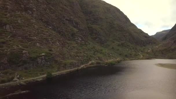 Vliegtuig Drone Vlucht Gap Van Dunloe County Kerry Ierland — Stockvideo