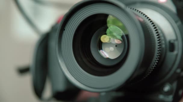 Nahaufnahme Der Manuellen Blendenöffnung Kameraobjektiv — Stockvideo