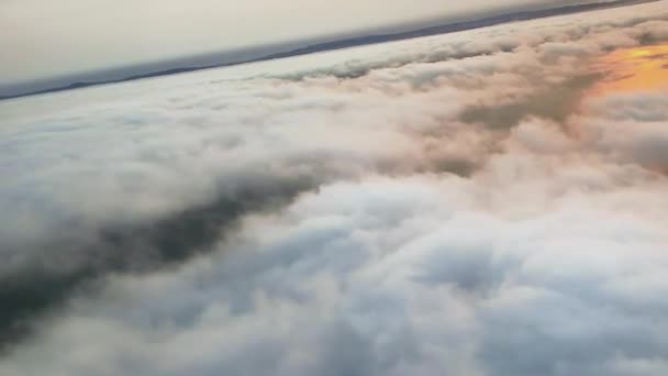 Airplane Taking Sfo San Francisco Airport Flying Clouds Early Morning — Stock Video