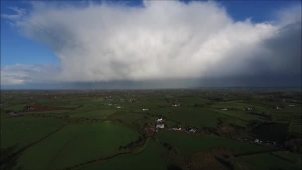 Luchtfoto Storm Afstand Met Mammatus — Stockvideo