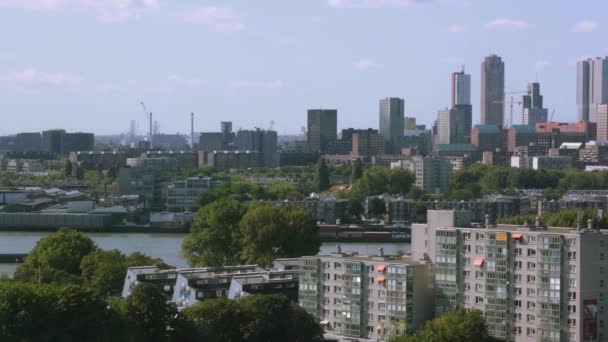 Schiffe Navigieren Durch Die Stadt Rotterdam Den Niederlanden — Stockvideo