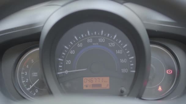 Honda Auto Snelheidsmeter Close — Stockvideo