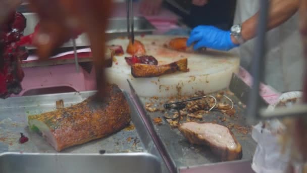 1080P Filmaufnahmen Von Fleischverkäufern Beim Fleischschneiden Honolulu Chinatown — Stockvideo