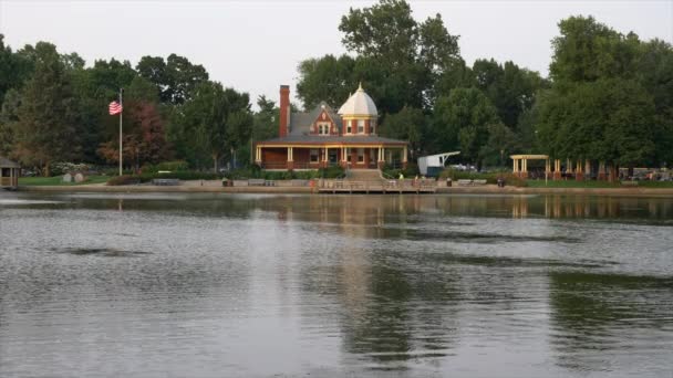 Wieczór Pekin Park Lagoon Pekin Illinois — Wideo stockowe