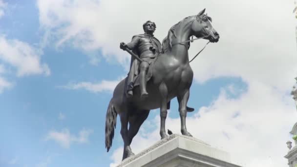 Ruiterstandbeeld Van George Trafalgar Square — Stockvideo