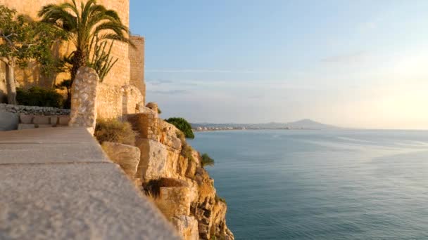 View Benicarl Bay Citadel Ramparts Castle Peniscola Spain Early Morning — Stock Video