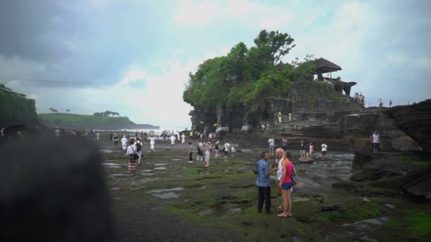 Tanah Lot Very Impressing Water Tempel Bali Indonesia Surrounded Water — Stock Video