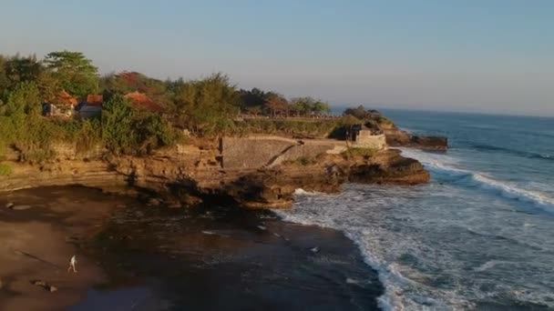 Drone Rivelare Colpo Pura Tanah Lot Tempio Balinese — Video Stock