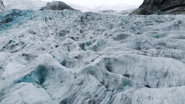 挪威Jostedalsbreen Nigardsbreen冰川顶部 用Dji Mavic Air拍摄 这段视频从里到外不停地播放着 显示了许多冰川 — 图库视频影像
