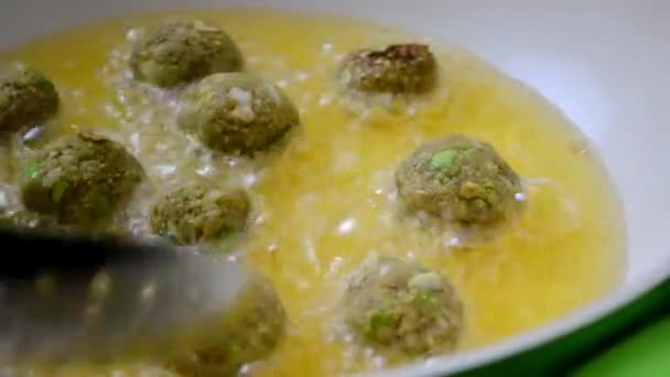 Indický Recept Smažené Hranolky Indické Svačinky Pánvi Olejem Vaření Jídla — Stock video