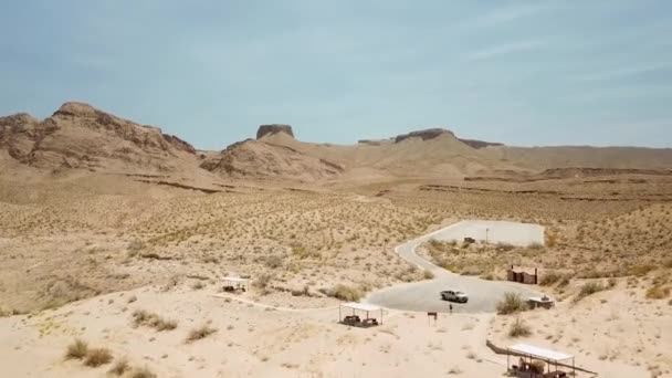 Drone Footage Open Desert Skies Vast Desert Mountains Sunsets Orange — Stock Video