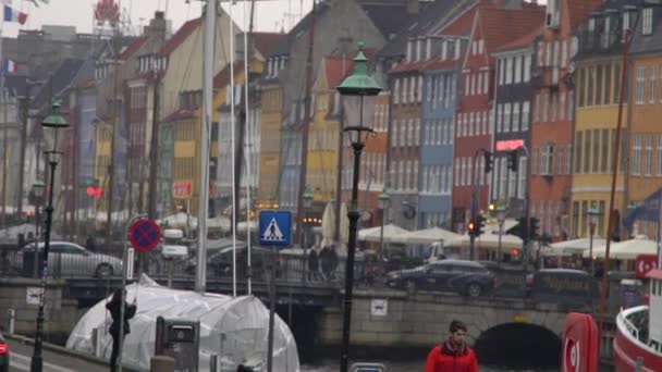 Coup Feu Ralenti Des Gens Dans Leur Trajet Quotidien — Video