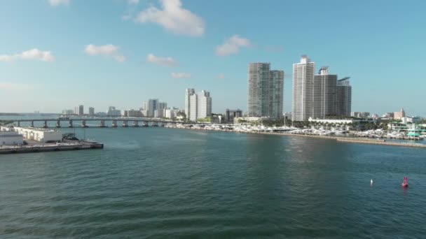 Veduta Aerea Della Spiaggia Miami Della Macarthur Causeway — Video Stock