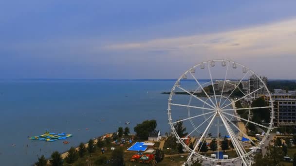 Dron Záběry Velkého Kola Nachází Siofok Balaton Nějaký Pěkný Výhled — Stock video