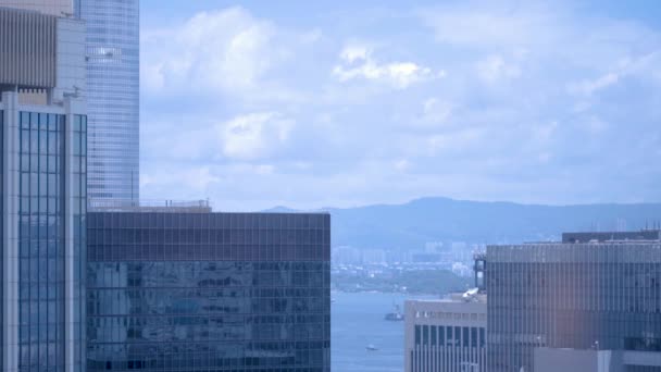 这条天际线的快速移动很好地反映了像香港这样的大城市快速发展的环境 — 图库视频影像