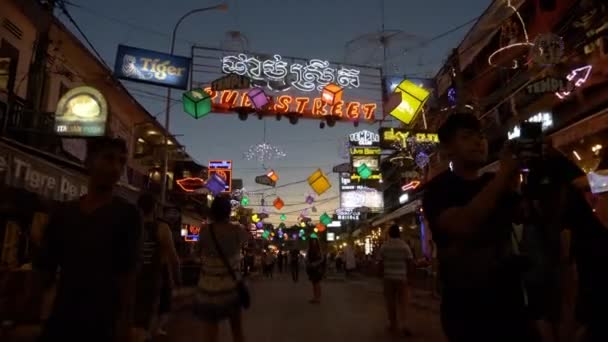 Ночная Жизнь Улицах Камбоджи — стоковое видео