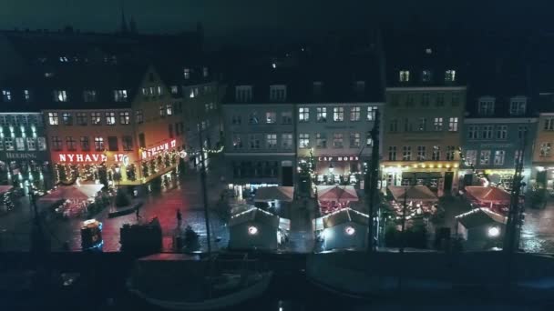 Dji Drone Felvétel Gyönyörű Utcai Fények Lassított Mozgás Koppenhága Nyhavn — Stock videók
