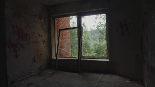 Antigo Edifício Sanatório Abandonado — Vídeo de Stock