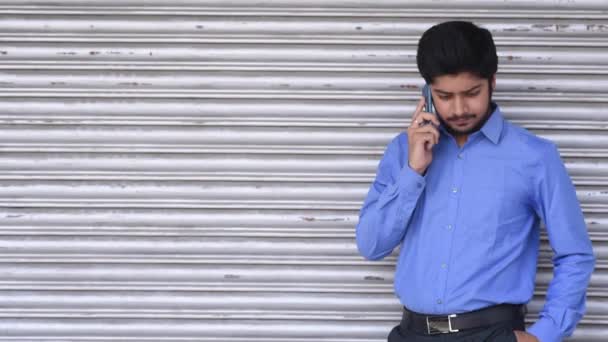 Businessman Talking Someone Phone Background Pattern Texture Serious Man Job — Stock Video