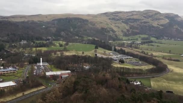 Вид Стирлинг Вершины Памятника Уильяму Уоллесу Шотландии — стоковое видео