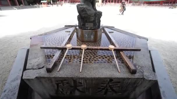 Inclinez Vous Une Fontaine Japonaise Purification Eau Zen Les Gens — Video