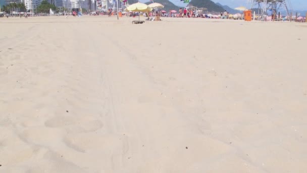 Einem Heißen Sommertag Copacabana Strand Rio Janeiro Brasilien — Stockvideo