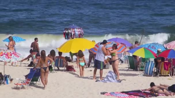 Dia Quente Verão Praia Copacabana Rio Janeiro Brasil — Vídeo de Stock