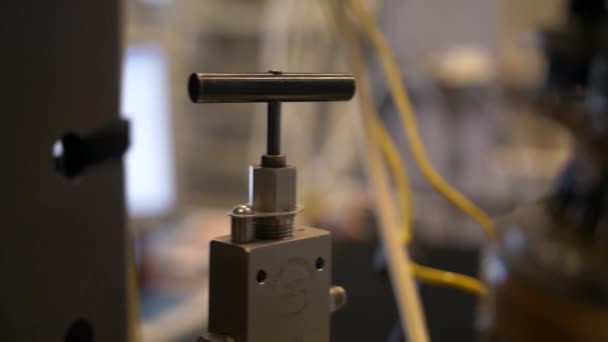 Een Shot Van Machines Technologie Kabels Een Technisch Laboratorium — Stockvideo