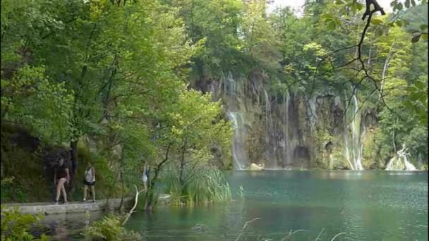 Lago Plitvice Cascadas — Vídeo de stock