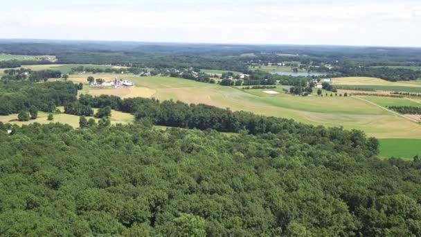 Drone Shot Overlooking Farmland Pennsylvania — Stock Video