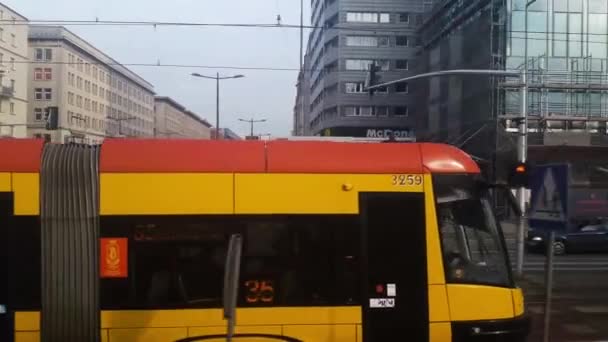 Spårvagn Centrala Warszawa Polen — Stockvideo