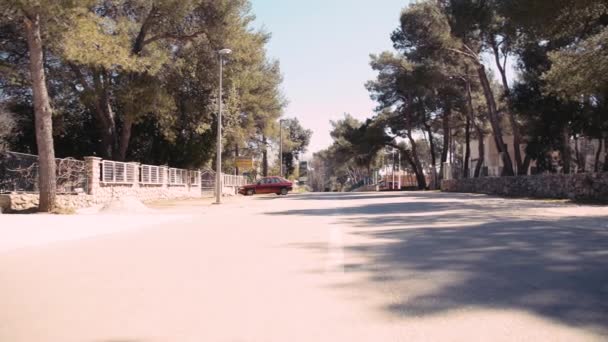 クロアチアのパコスタンにある通りのクリップ — ストック動画