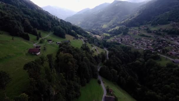 Drone Filmato Volo Villaggio Svizzera — Video Stock