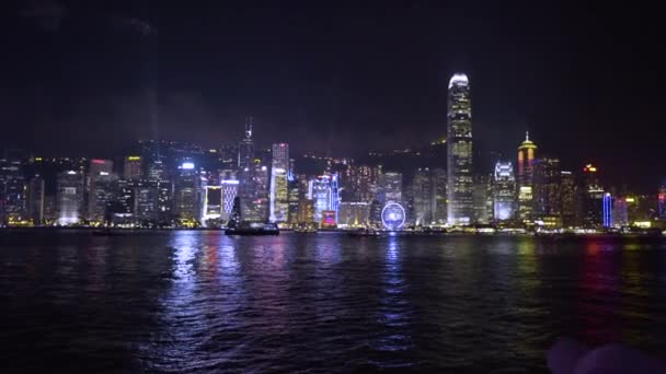 Słynna Niesamowita Oświetlona Panorama Hongkongu Widziana Tsim Sha Tsui — Wideo stockowe