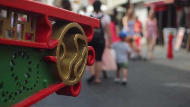Establishing Detail Shot Gate Entrance Chinatown London People Passing Blurred — Stock Video