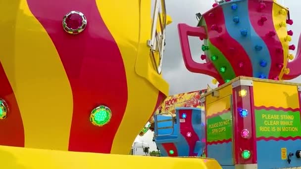 Fairground Rides Circus Entertainment Day — Stock Video