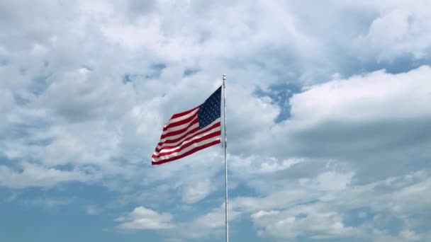 Bandiera Americana Sventola Nel Vento — Video Stock