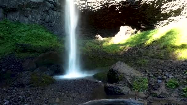 Beelden Boven Portland Neergeschoten Boven Latourell Falls Met Behulp Van — Stockvideo