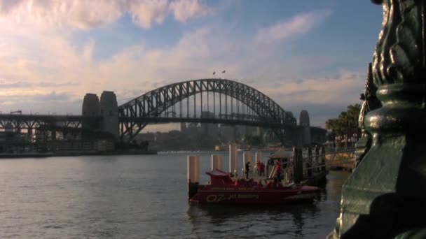 Porto Sydney Com Ponte Fundo — Vídeo de Stock