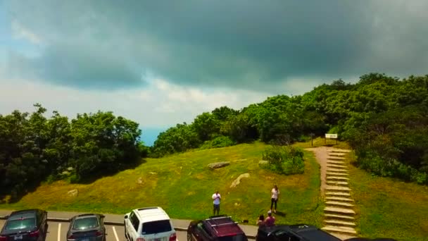 Όρος Mitchell State Park Χώρο Στάθμευσης Αυτοκινήτων Από Ψηλά Αεροφωτογραφία — Αρχείο Βίντεο