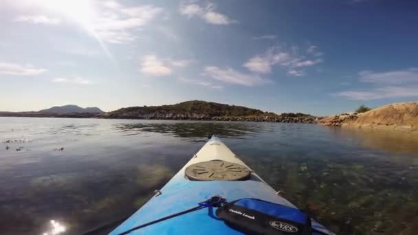 Arrastrándose Alrededor Las Islas Fuera Costa Helgeland — Vídeo de stock