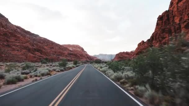 Driving Empty Road Sunset Beautiful Southern Utah — Vídeo de Stock
