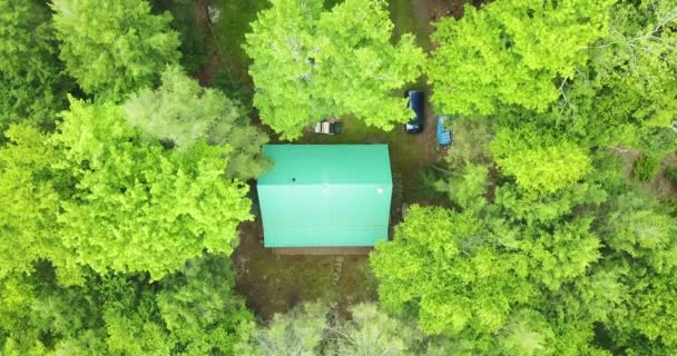 Aerial Grúa Drones Hasta Movimiento Casa Del Lago — Vídeo de stock