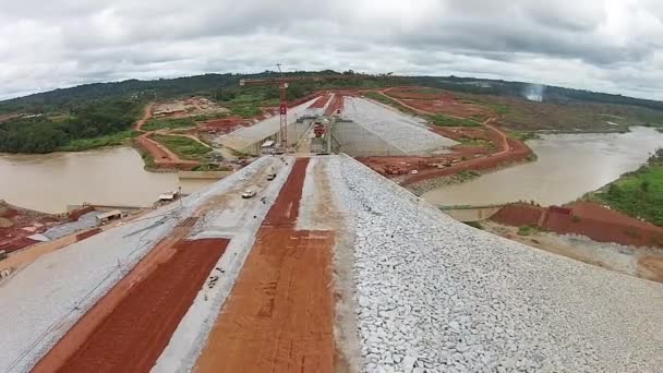 Lom Pangar Dam Konstruksi Pemandangan Udara Dari Drone — Stok Video