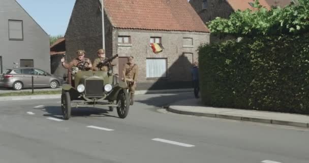 Procession Première Guerre Mondiale Avec Véhicule Guerre — Video