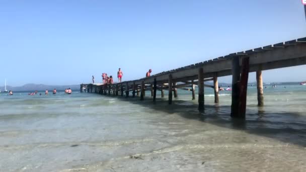 Une Journée Été Ensoleillée Sur Plage — Video