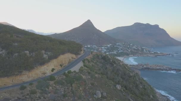Aéreo Cinematográfico Sobrevoando Cidade Cabo África Sul Nascer Sol — Vídeo de Stock